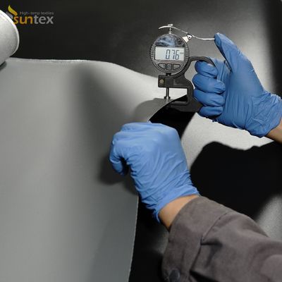 Fabbricazione a partire da fibre di vetro di silicone