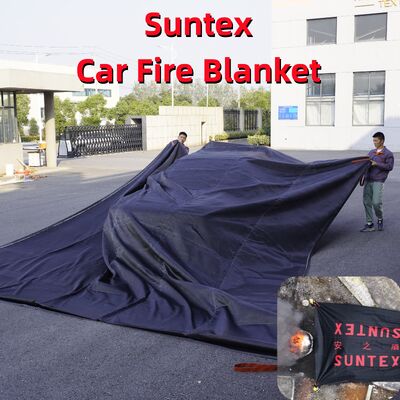 Copertura antincendio per auto Suntex con facile impiego e funzionamento per due persone in un comodo deposito